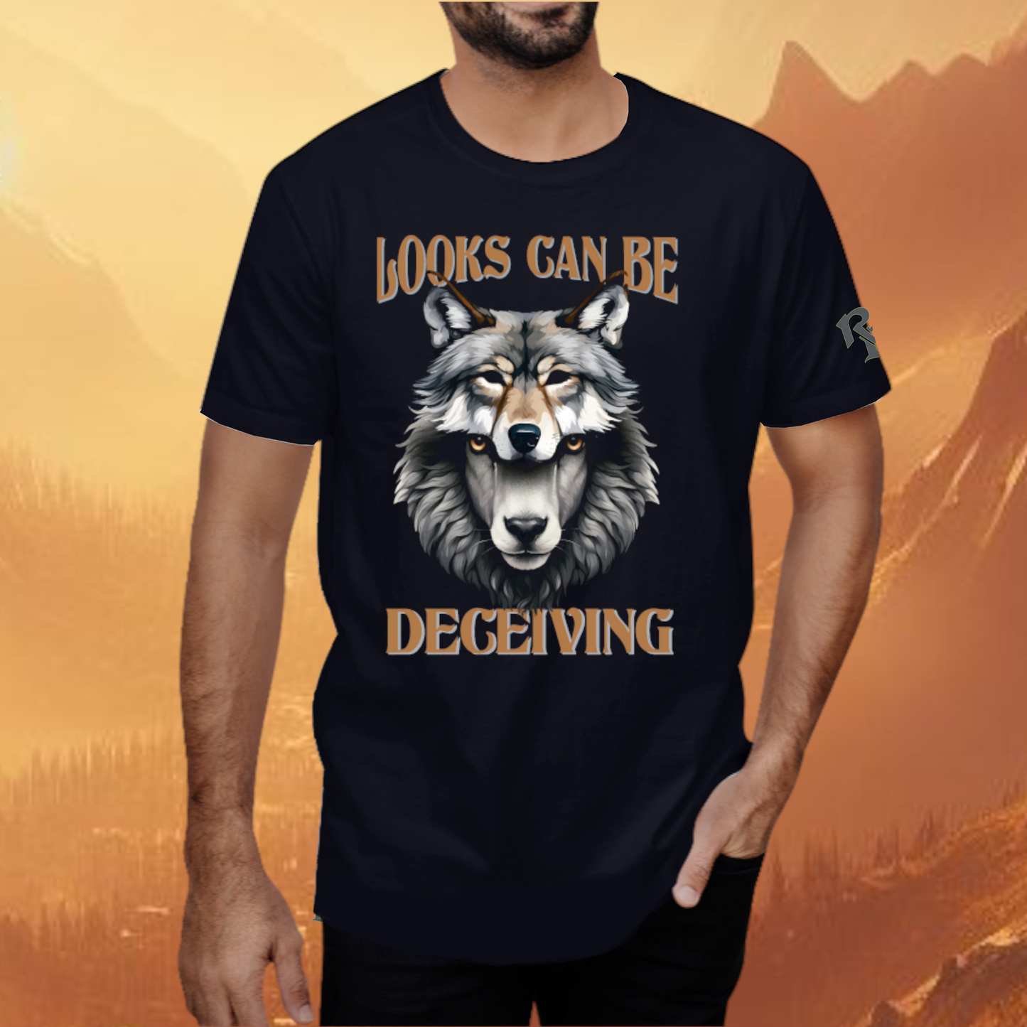 LOOKS CAN BE DECEIVING Unique Black T-Shirt mit Schaf im Wolfspelz Grafik.