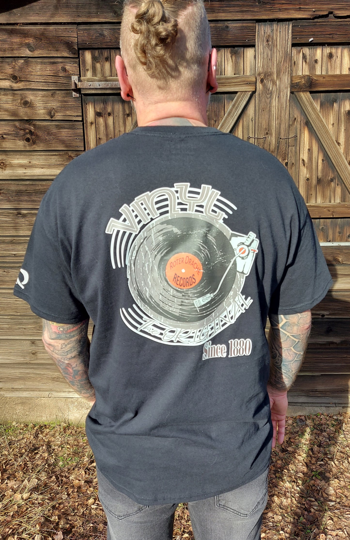 VINYL the original music lovers Black T-Shirt