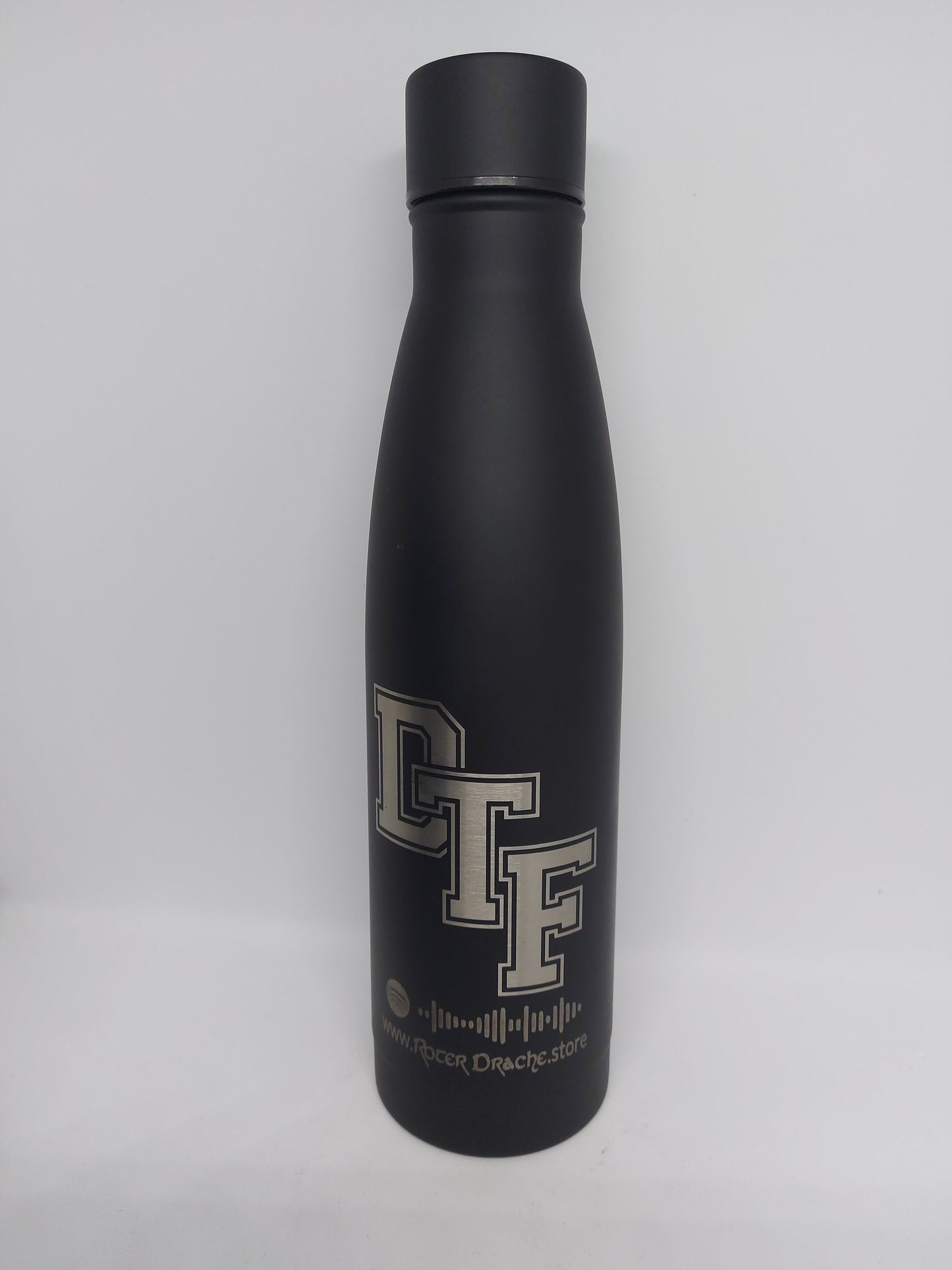 Dances Through Flames - 500ml Lasergravierte Isolierflasche