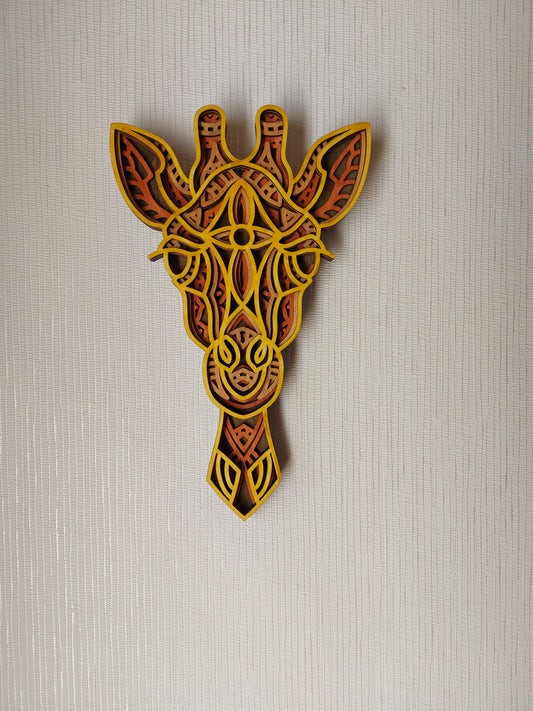 Mandala-Giraffe Wandkunst aus Holz – 4-lagige, lasergeschnittene Dekoration